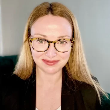 BEE3CEFA-542E-43C4-BBFB-A94E68C4A171 KLS Collective Therapy Group, clinical lead and owner Kathryn Simons